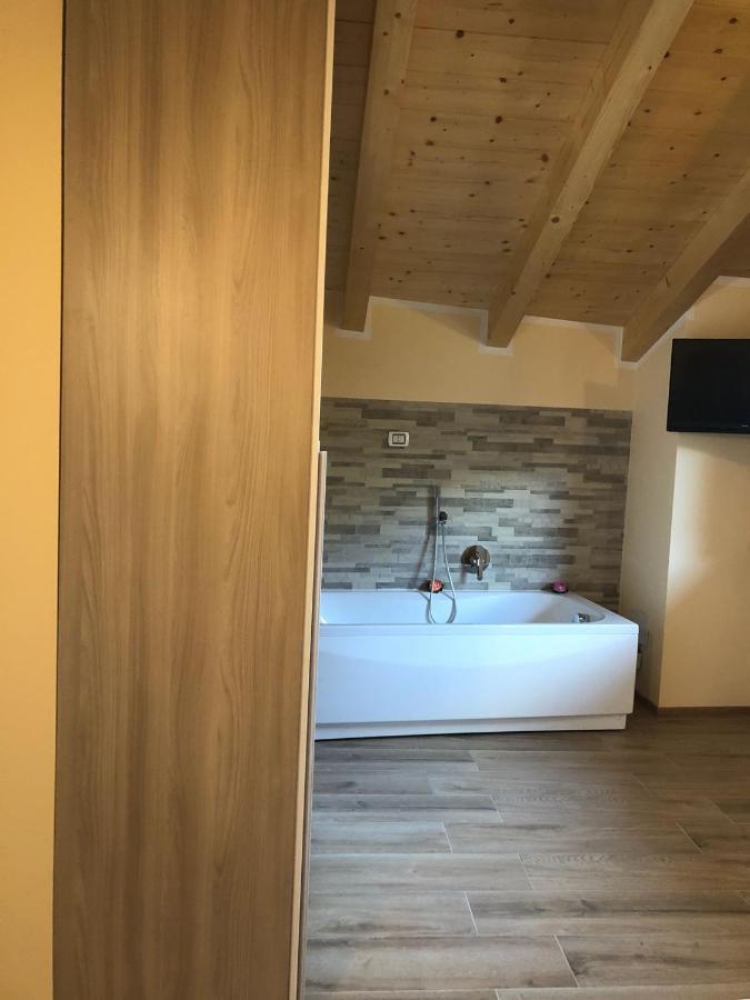 B&B Butterfly Bresimo Eksteriør bilde